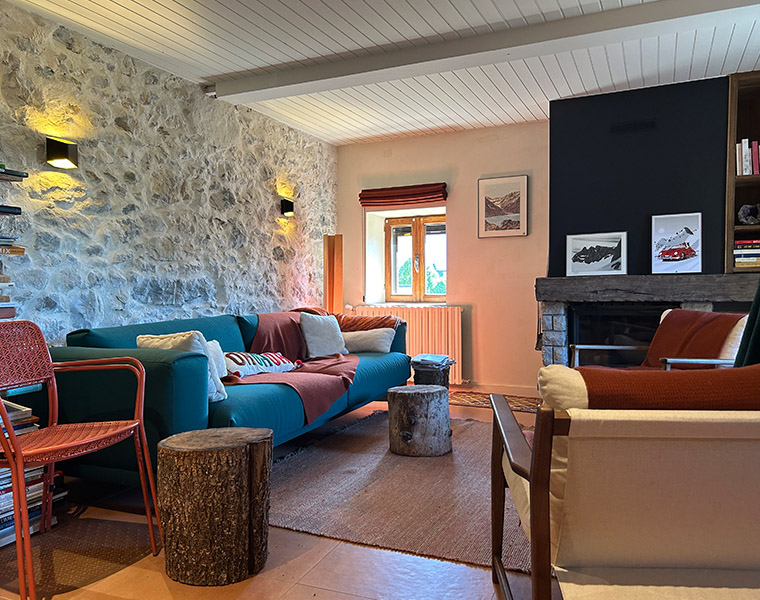 Rénovation d'une maison de village, il suffit parfois de pas grand chose pour sublimer un lieu 